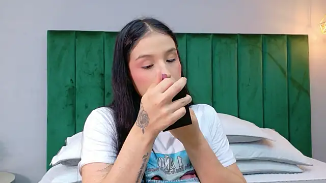 Ashley Evans22 online show from 9, 7, 2026