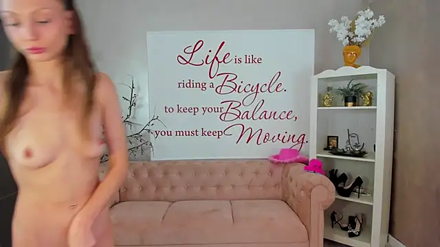 ReynaTheVixen online show from 27, 9, 2025