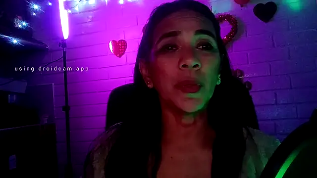 MiiaVelasquez online show from 13, 2, 2026