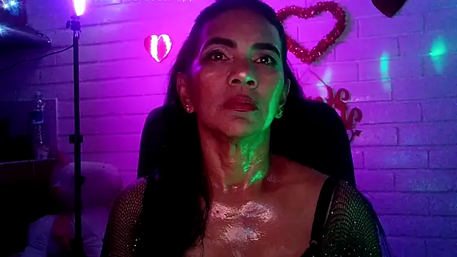 MiiaVelasquez online show from 14, 2, 2026