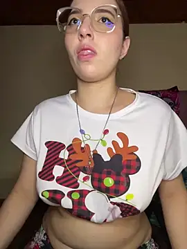 CoraVibes online show from 14, 12, 2025