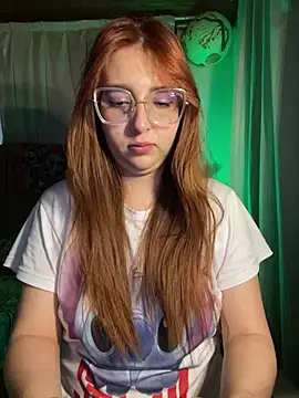 CoraVibes online show from 6, 2, 2026