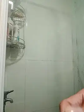 Snapshot of boyhi199x chatting on 23, 9, 2025 boyhi199x online show from 23, 9, 2025