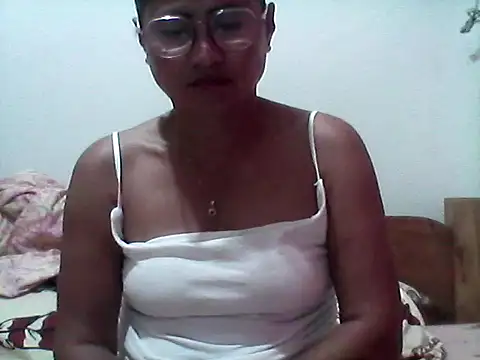 Snapshot of nathalie0045 chatting on 30, 9, 2025 nathalie0045 online show from 30, 9, 2025