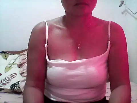 Snapshot of nathalie0045 chatting on 1, 10, 2025 nathalie0045 online show from 1, 10, 2025