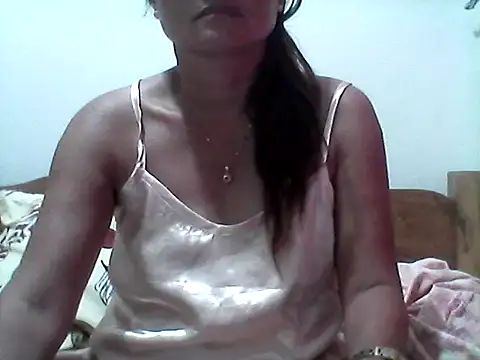 Snapshot of nathalie0045 chatting on 7, 10, 2025 nathalie0045 online show from 7, 10, 2025
