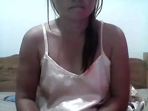 nathalie0045 online show from 5, 2, 2026