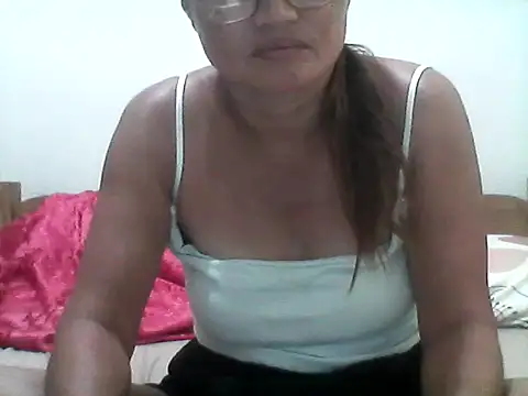 Snapshot of nathalie0045 chatting on 20, 7, 2026 nathalie0045 online show from 20, 7, 2026
