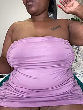 Snapshot of fatpussydallx chatting on 10, 6, 2026 fatpussydallx online show from 10, 6, 2026