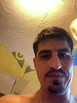 Snapshot of Arce92 chatting on 24, 11, 2025 Arce92 online show from 24, 11, 2025