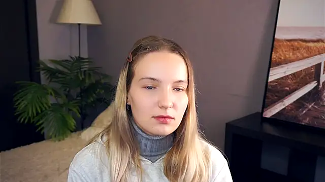 HongTomczak online show from 20, 9, 2025