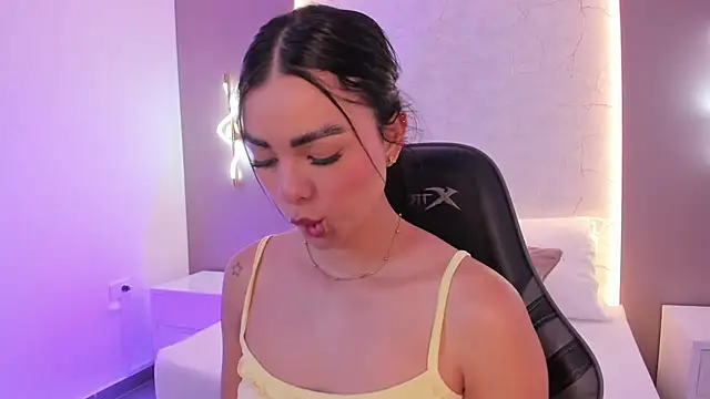 emily tolson online show from 28, 2, 2026