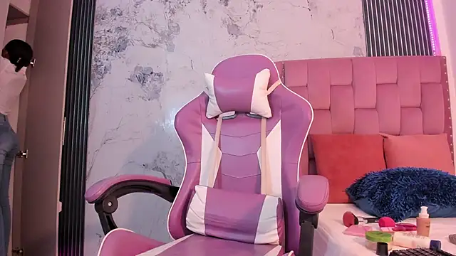 Mia Duarte1 online show from 28, 11, 2025