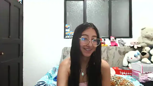 Snapshot of Nanilux chatting on 24, 9, 2025 Nanilux online show from 24, 9, 2025
