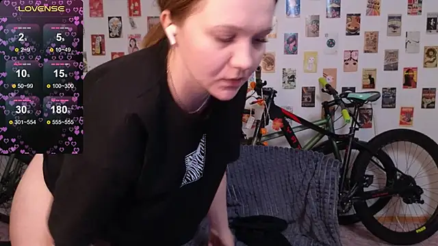 BellaMurrr online show from 26, 11, 2025