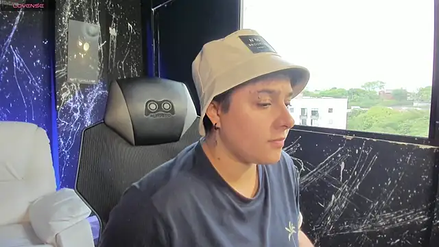 Snapshot of IanGilbert chatting on 27, 9, 2025 IanGilbert online show from 27, 9, 2025