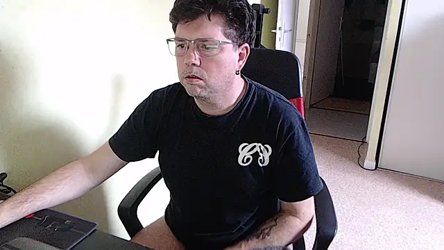 blueandwhite1 online show from 18, 2, 2026