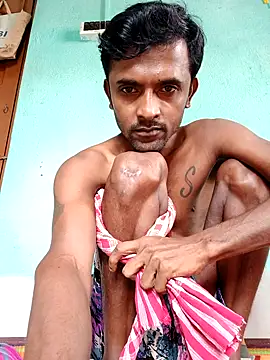 Snapshot of ShinuRoy chatting on 20, 9, 2025 ShinuRoy online show from 20, 9, 2025