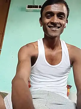 Snapshot of ShinuRoy chatting on 19, 6, 2026 ShinuRoy online show from 19, 6, 2026
