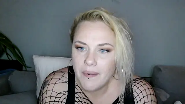 sweetsinzz online show from 22, 11, 2025