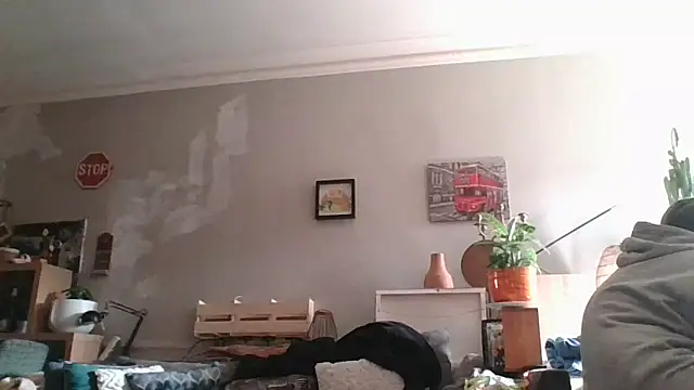 Titilouonlyf69 online show from 7, 3, 2026