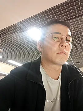 Snapshot of nnnnnan9527 chatting on 11, 10, 2025 nnnnnan9527 online show from 11, 10, 2025