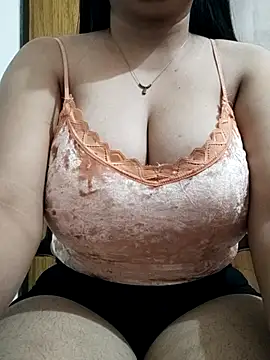 Snapshot of priya_hot_69 chatting on 16, 11, 2025 priya hot 69 online show from 16, 11, 2025