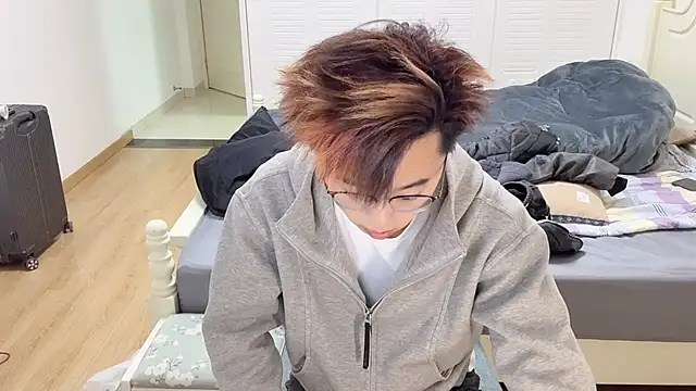 STxuguanhan online show from 21, 11, 2025