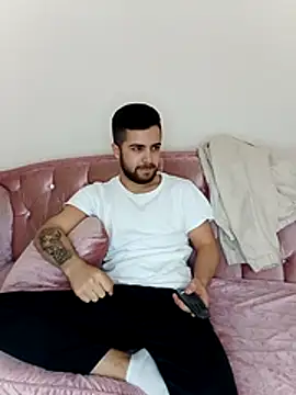 Ozi1910 online show from 15, 12, 2025