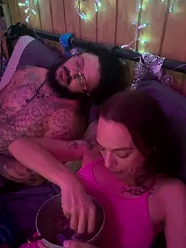 Snapshot of Kacinichole chatting on 2, 10, 2025 Kacinichole online show from 2, 10, 2025