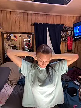 Snapshot of Kacinichole chatting on 4, 10, 2025 Kacinichole online show from 4, 10, 2025