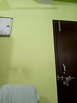 Mast-Haseena online show from 7, 11, 2025