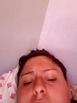 Snapshot of tudiablitalitabellaaa chatting on 1, 4, 2026 tudiablitalitabellaaa online show from 1, 4, 2026