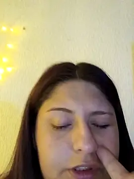 Snapshot of tudiablitalitabellaaa chatting on 8, 4, 2026 tudiablitalitabellaaa online show from 8, 4, 2026