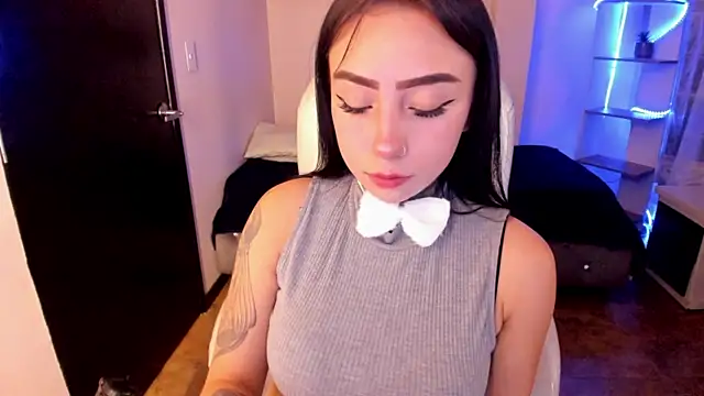 Dullcemariia 1s online show from 11, 10, 2025