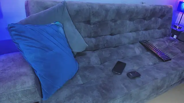 Eross Santy online show from 11, 4, 2026