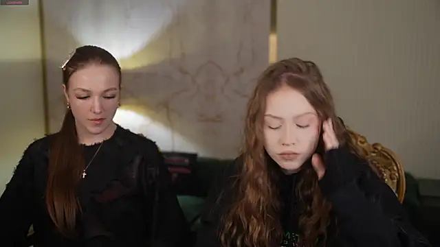 Ella 054 online show from 25, 2, 2026