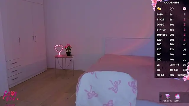 CuteAriel7 online show from 13, 9, 2025