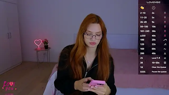 CuteAriel7 online show from 15, 10, 2025