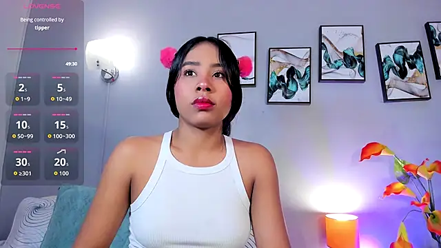 SophieW1 online show from 18, 12, 2025