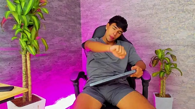 CHR58  online show from 8, 9, 2025