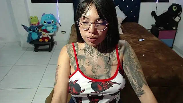 Snapshot of Keyyd chatting on 17, 9, 2025 Keyyd online show from 17, 9, 2025