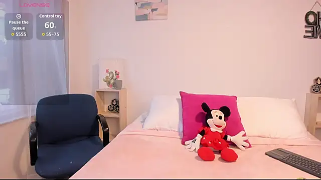 Natalia  Miller online show from 22, 10, 2025