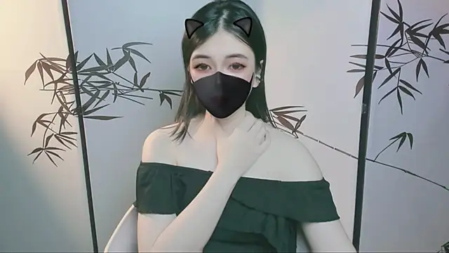 Snapshot of Sparkly_Candy chatting on 23, 11, 2025 Sparkly Candy online show from 23, 11, 2025