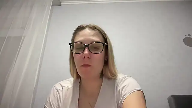 NikexPretty online show from 1, 10, 2025