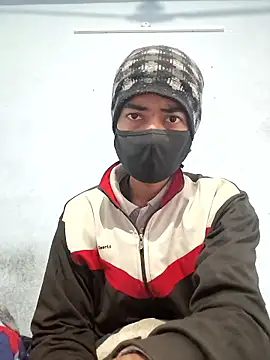 GirlsCrush  online show from 15, 1, 2026