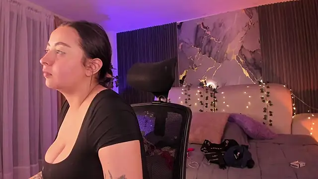 SarahCastro1  online show from 29, 5, 2026