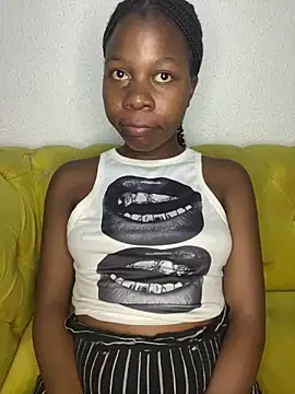 Crazyqueenxxx online show from 14, 3, 2026