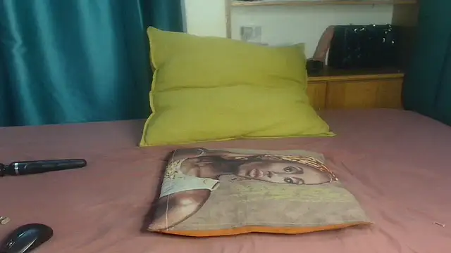 Keishaa-77 online show from 22, 3, 2026