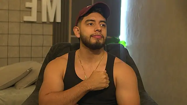 Snapshot of Nick_Vans chatting on 20, 9, 2025 Nick Vans online show from 20, 9, 2025